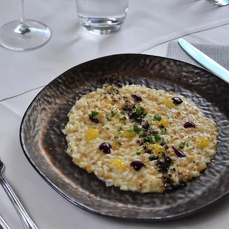 Saisera 文布鲁纳