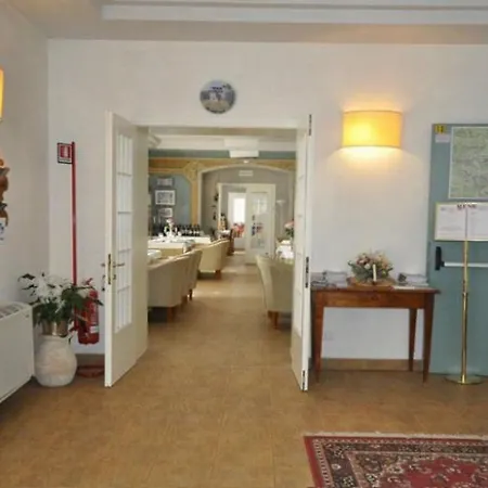 Saisera 文布鲁纳